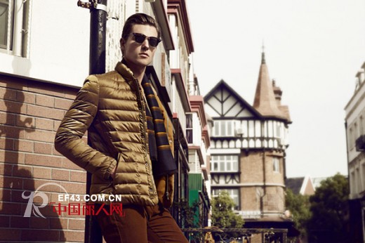 男士条纹服装搭配 今秋条纹让你轻松出位