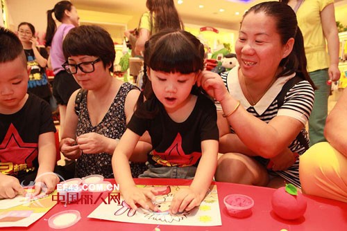 1001夜精美童装杭州湖滨银泰开业了