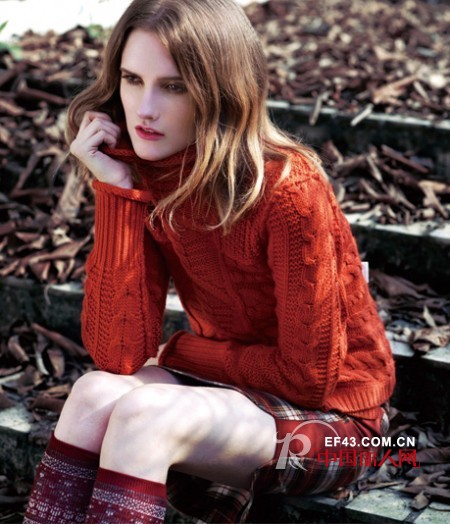 国庆期间南北温度差异不大 女生出游必备针织毛衣