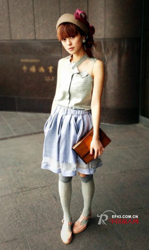 邱美宁新锐设计师简介  发带女神设计师邱美宁