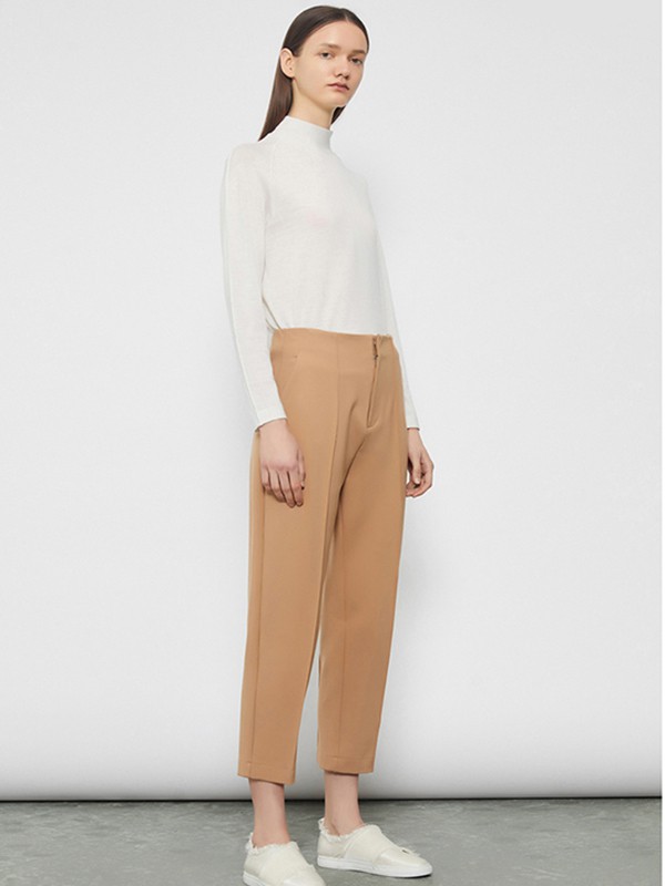 烟管裤配什么上衣好看 秋季小脚裤怎么搭配