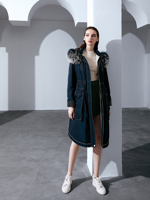 保暖又百搭的长款棉服怎么选 乔帛女装给你答案