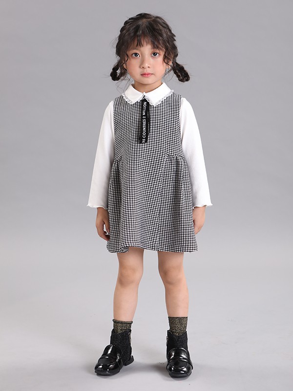 秋季长袖连衣裙配什么颜色打底裤好看 秋装长袖连衣裙配什么鞋子