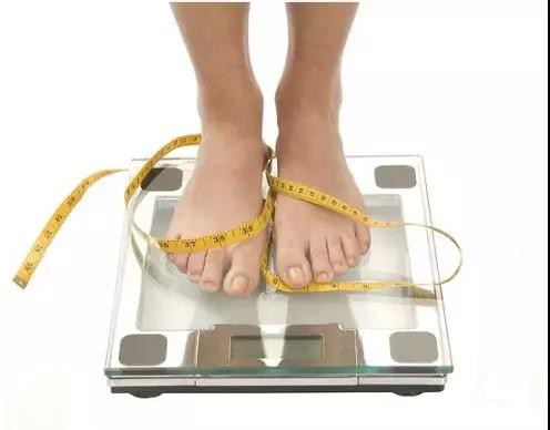 节后胖3斤? 女团锁骨精的减肥秘密武器来袭