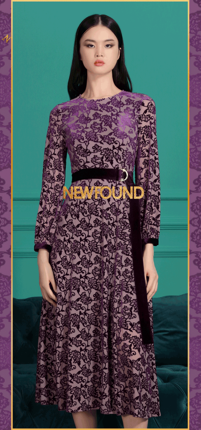 都市间女性的奢华复古 在浪漫紫色展示魅力