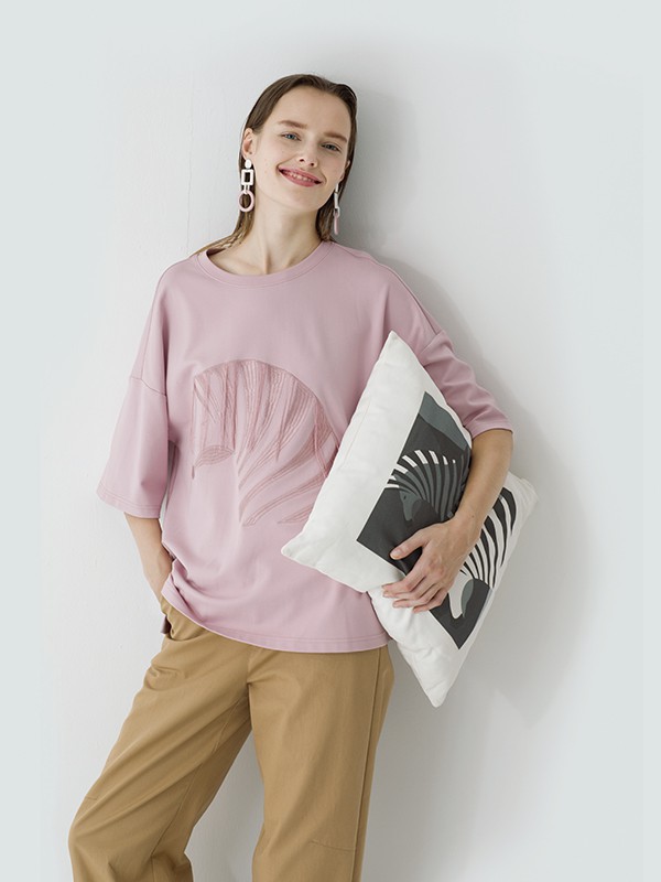 轻简舒适的搭配 这样穿让你的生活充满味道