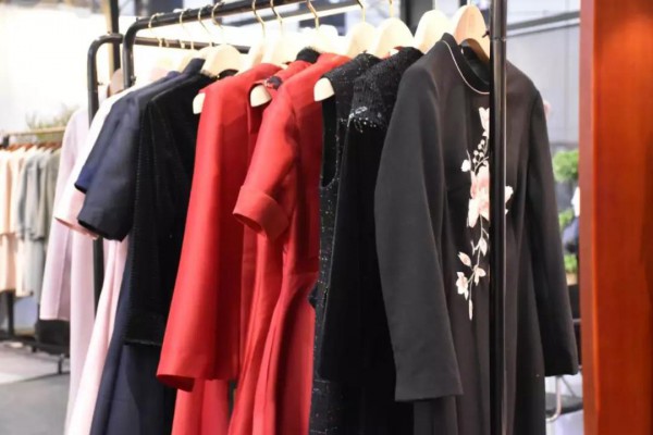 chic秋季展 设计力量｜以衣致意 梦想初成