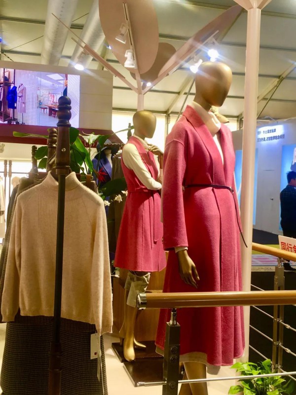 回顾CHIC秋季最美女装｜百魅至简 优雅常青