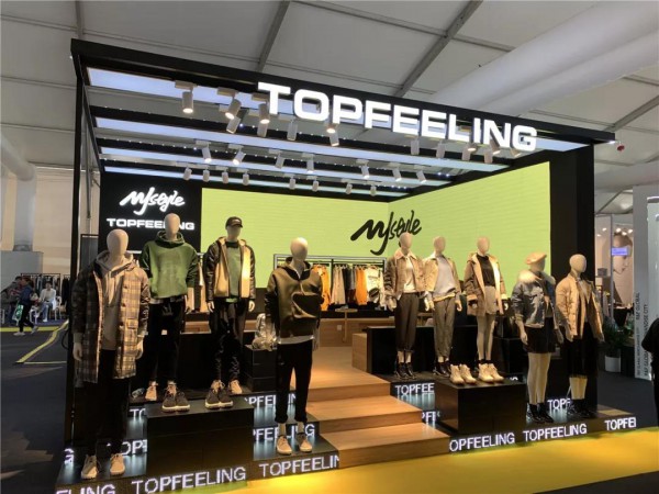 回顾CHIC秋季最美女装｜百魅至简 优雅常青