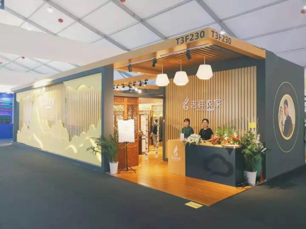 回顾CHIC秋季最美女装｜百魅至简 优雅常青