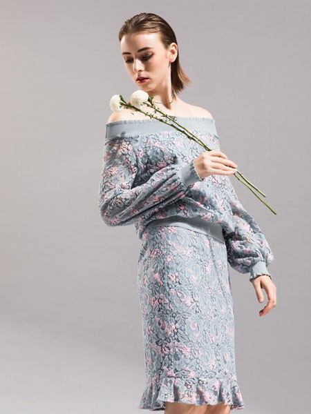 镂空裙如何穿出气质不媚俗 镂空裙在什么场合穿