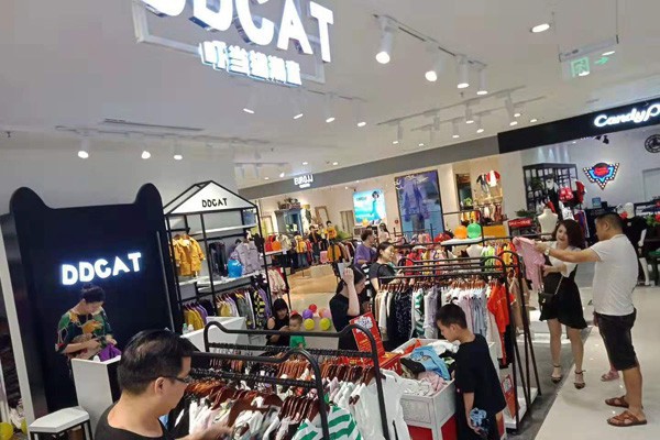 五万块钱可以做什么小本生意 叮当猫实力童装品牌推荐