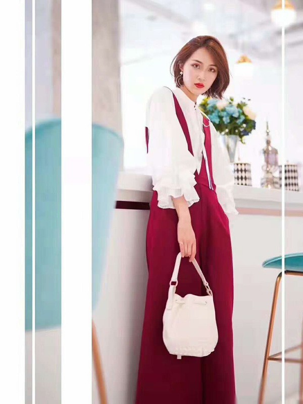 雪纺衫如何搭配下装 教你穿出女神范