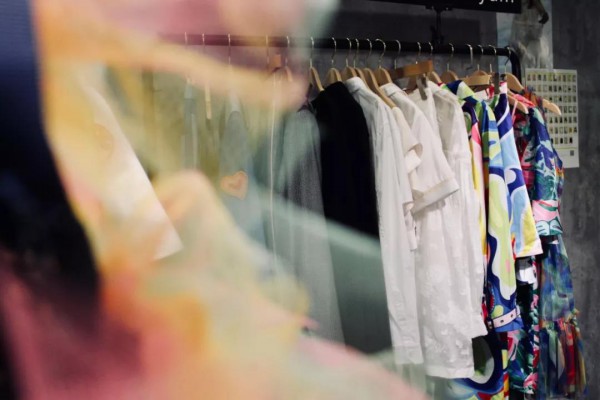 2019上海时装周 DFO 2020订货会火爆进行中