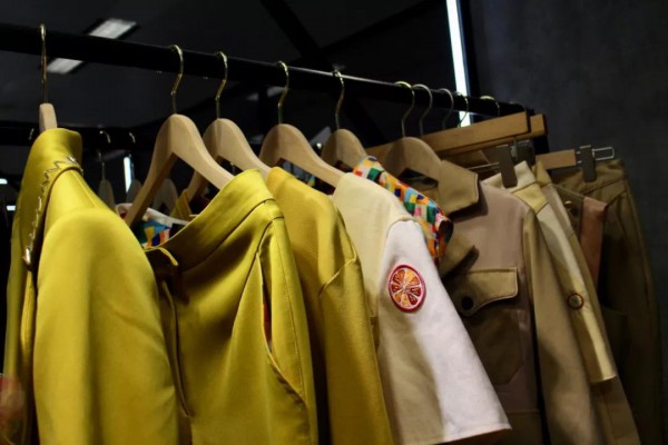 2019上海时装周 DFO 2020订货会火爆进行中