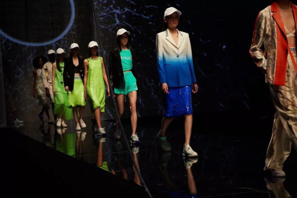 上海时装周秀场时间表 上海时装周日程表给你好看