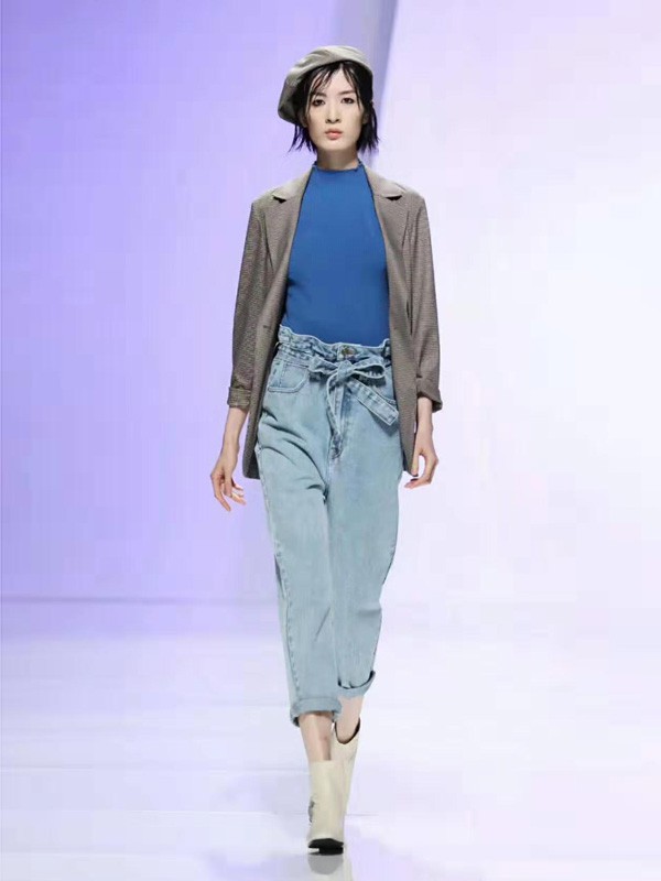 混搭和叠穿在今年还流行吗 什么才是经典流行元素