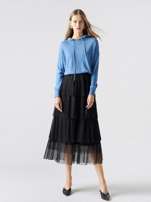 短款风衣怎么搭配更时髦 秋季可以选择什么下装