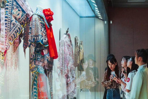 赏味金秋 木果果木广州必胜客跨界“粤”潮