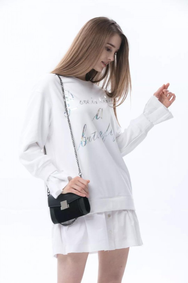 我们都可以不看NBA,但是没人能逃过卫衣的灵魂暴击~~