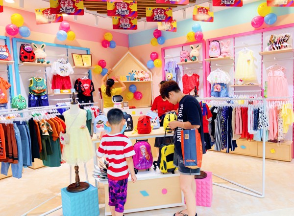 加盟哪个牌子好?芭乐兔童装靠谱服务好