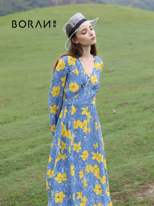 怎么穿搭能够提升造型的气质 播冉为你支招