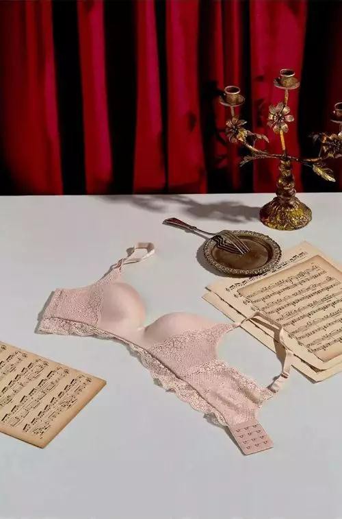 选择无钢圈内衣的时候需要注意这几点