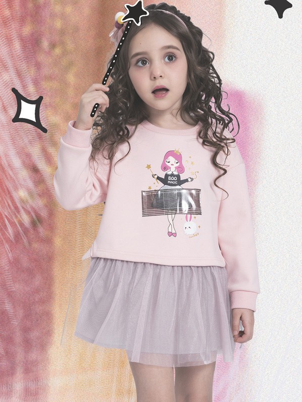 五六岁的小女孩穿什么样的衣服好看 秋季搭配穿搭法则