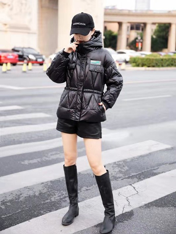 黑色棉服怎么穿搭更具酷感 藏九有哪些气质单品