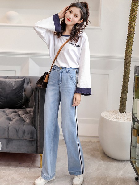 秋季休闲搭配 牛仔裤这样穿好看到爆炸