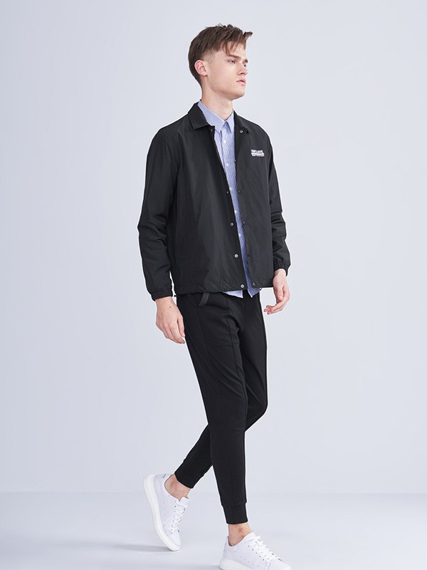 黑色的裤子可以搭配什么上衣 V-MEN尽显男士风采