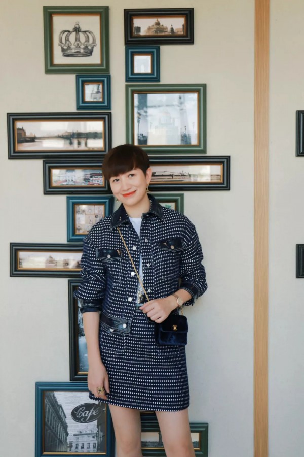 卡蔓 悦己是女人最好的态度