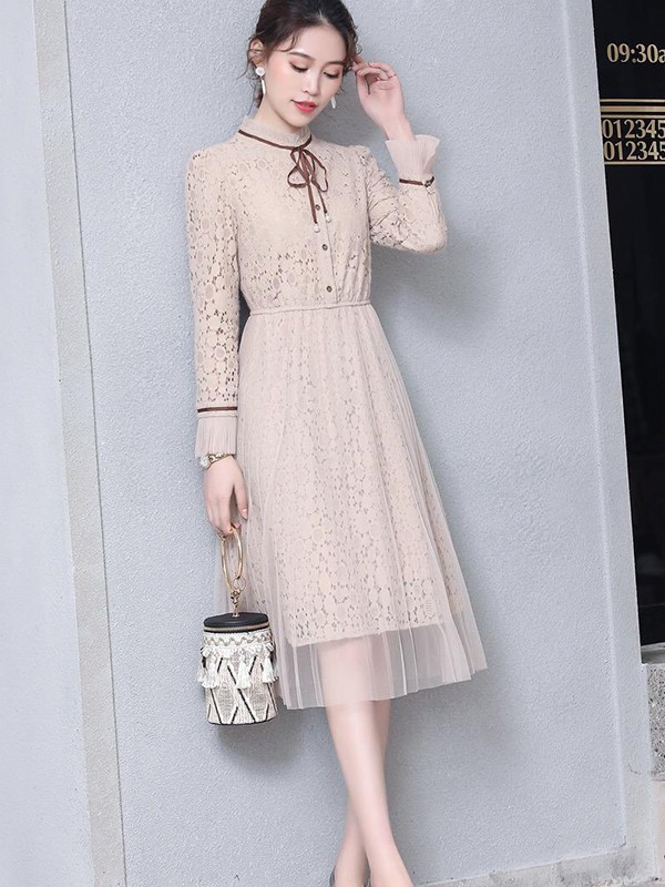 花月秋实力女装品牌 助你成功