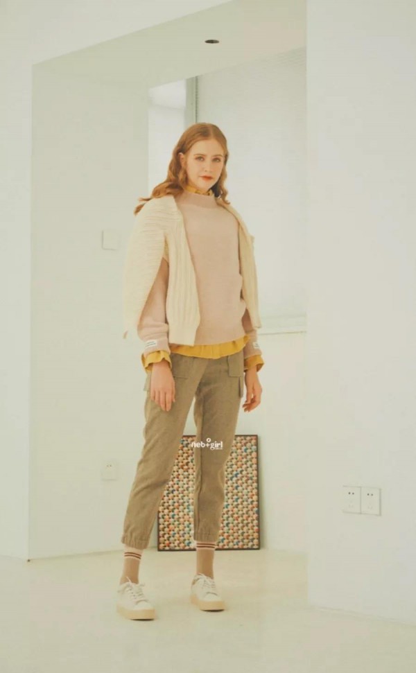 邻家女孩在艺术中探索时尚 有哪些时尚新品