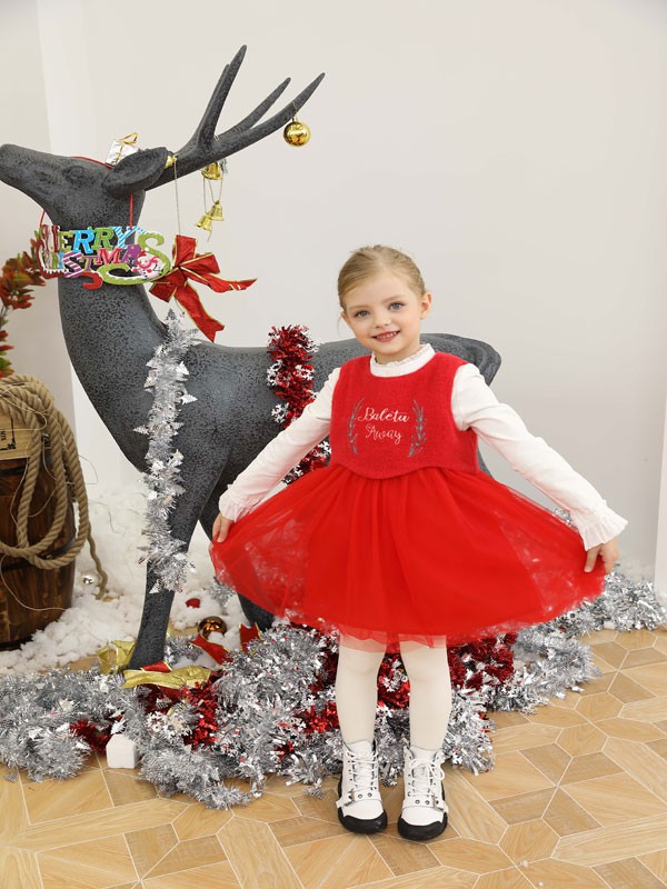 秋季背心裙配什么颜色打底衫 背心裙怎么搭配好看