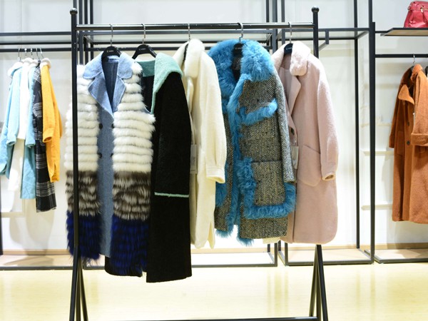 10年品牌折扣卖货经验 助您零基础成功开店