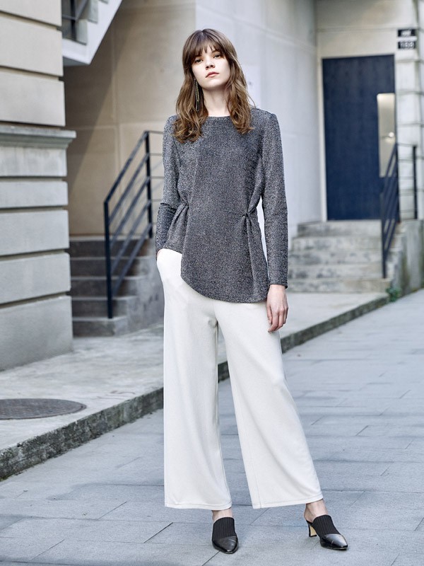 秋季的职场穿搭有哪些 经典又耐看的时尚穿搭