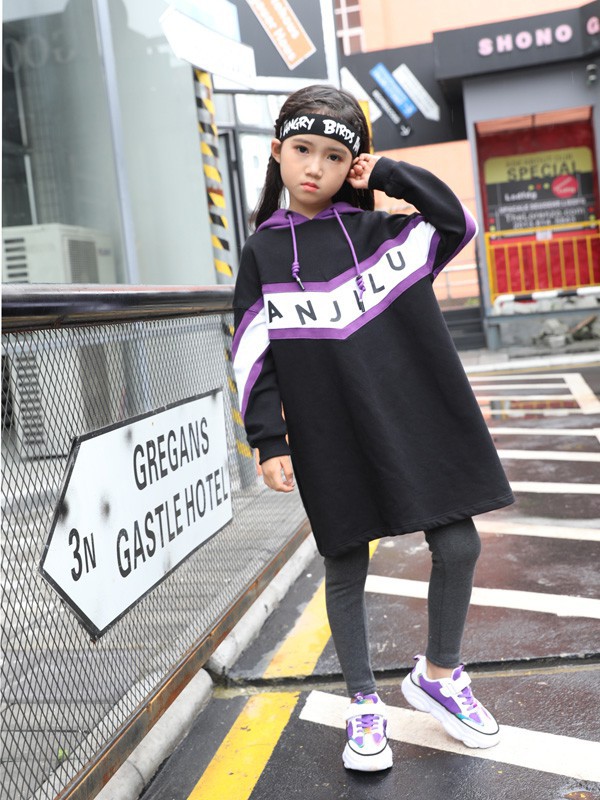 秋季有哪些好看的搭配 小女孩穿哪些衣服比较合适