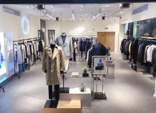 伊芙丽旗下男装品牌麦檬南京金鹰国际和合肥之心城相继开业