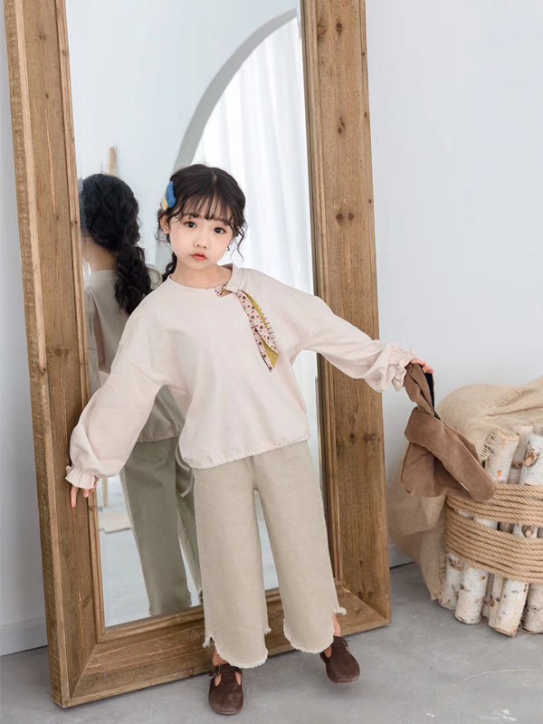 秋季流行什么颜色裤子 哪种版型的牛仔裤好看