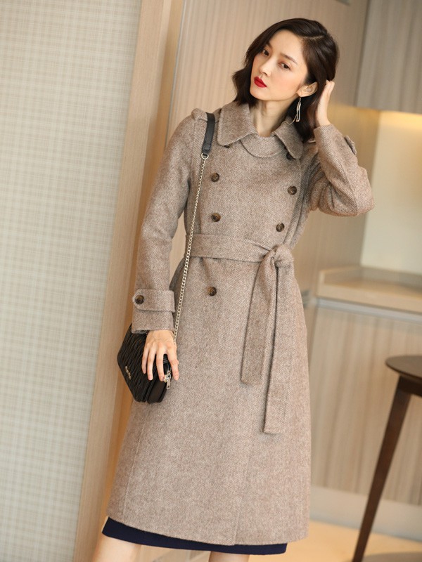 秋冬气质大衣 教你轻松穿出高级感