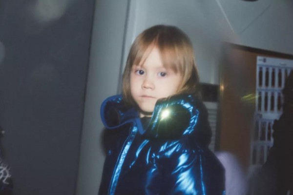 Qimoo淇木2019AW “魔法”Fashion Runway感受缤纷色彩