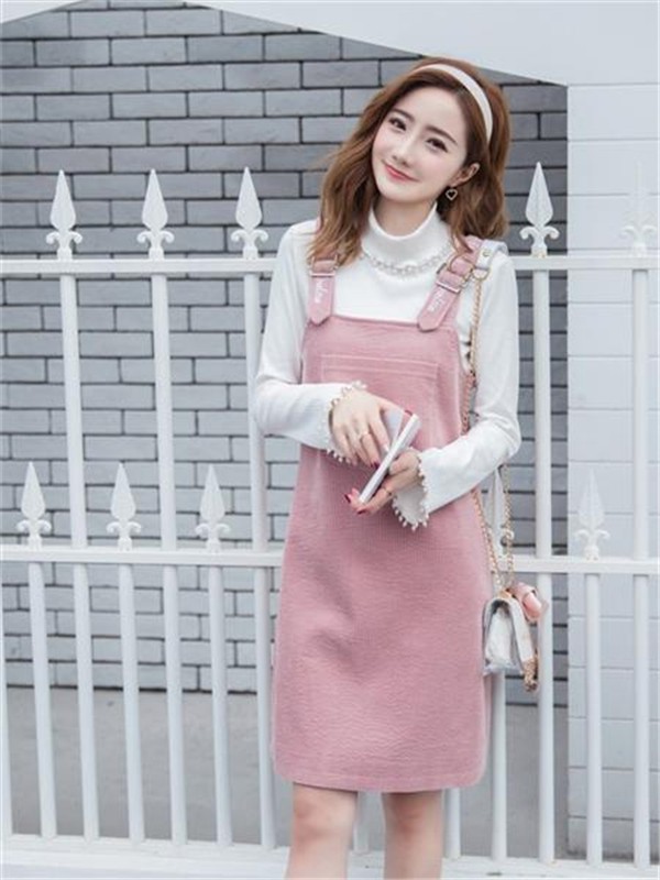 秋季休闲搭配 为你诠释不一样的美