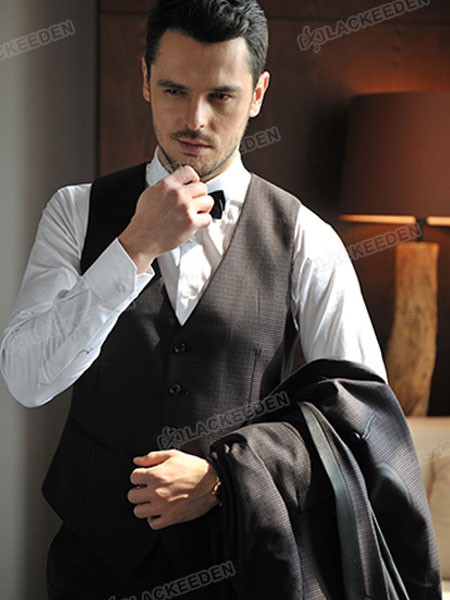 结婚新郎西服定制要注意哪些事项 新郎定制西装要注意什么