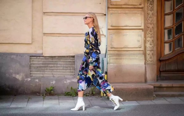 秋冬必备绝对不能错过的三款女神战靴 秋冬必备绝对不能错过的三款女神战靴