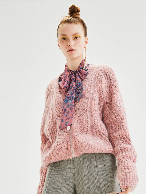 秋日慵懒穿搭让你的造型更自然 尽显个人魅力