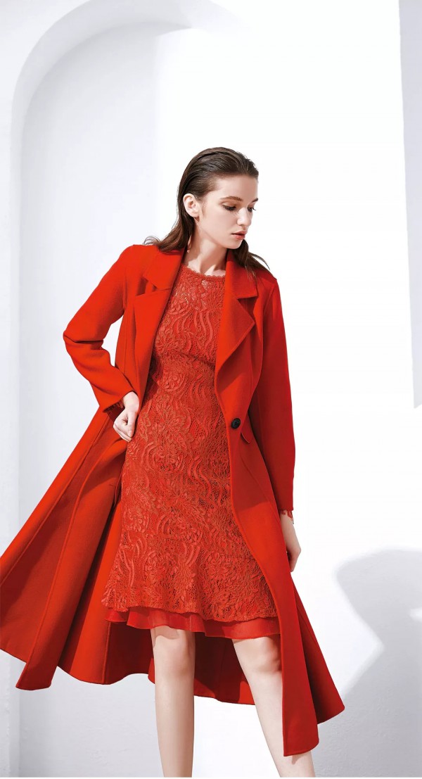 如何造就一件双面呢大衣?