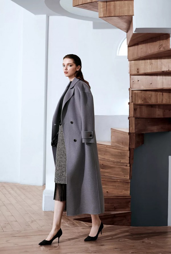 乔帛 SLANTED LADY-斜杆女士