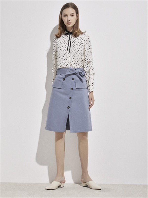 雾霾蓝为什么能成为近几年的热门流行颜色