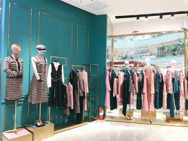 热烈庆祝NEWFOUND纽方南京江宁万达店盛大开幕